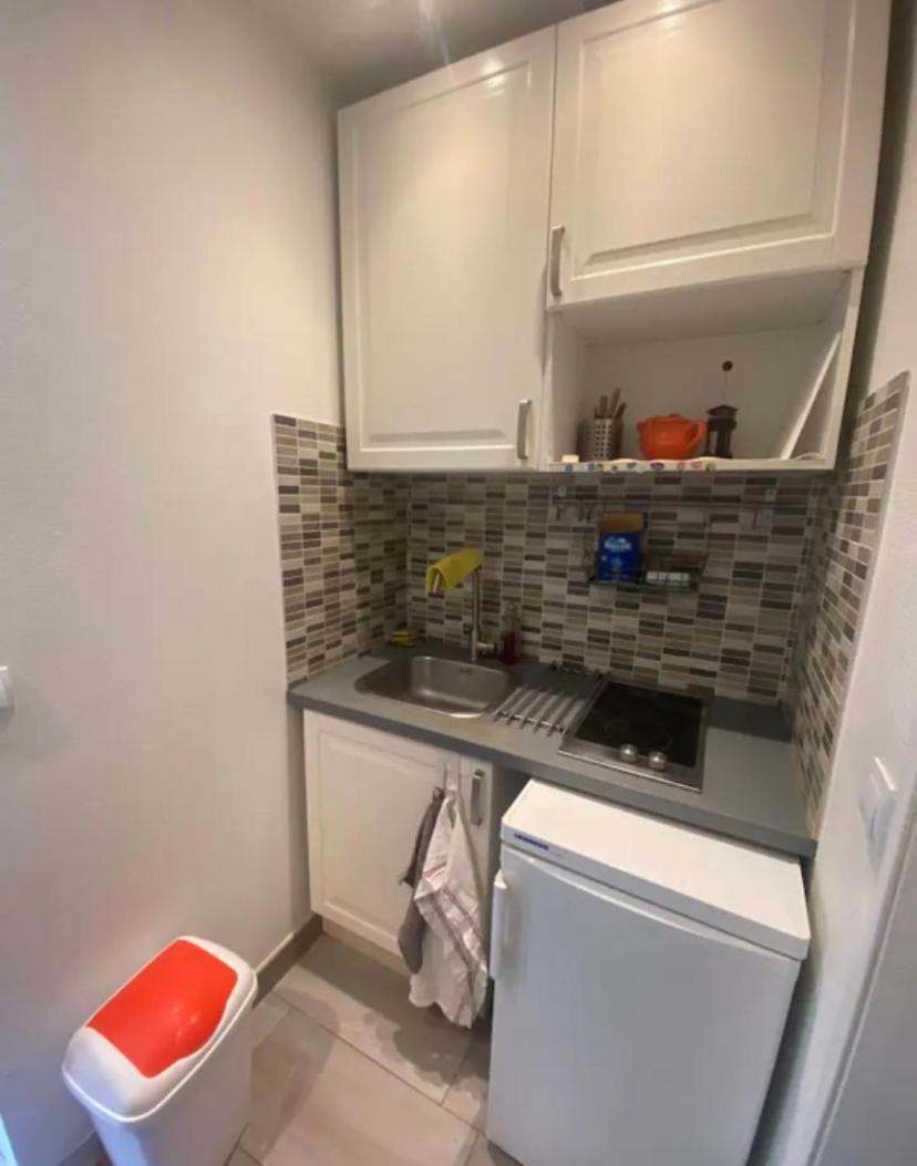 Small Studio Near Eiffel Tower Paris Extérieur photo