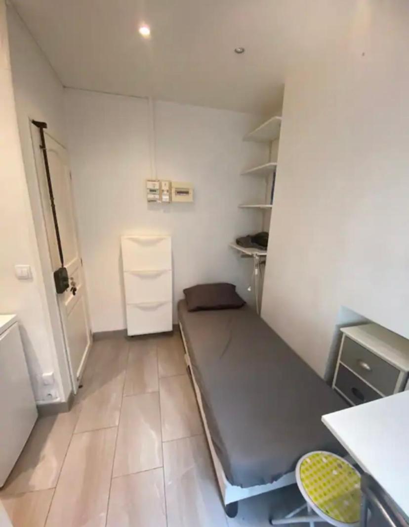 Small Studio Near Eiffel Tower Paris Extérieur photo